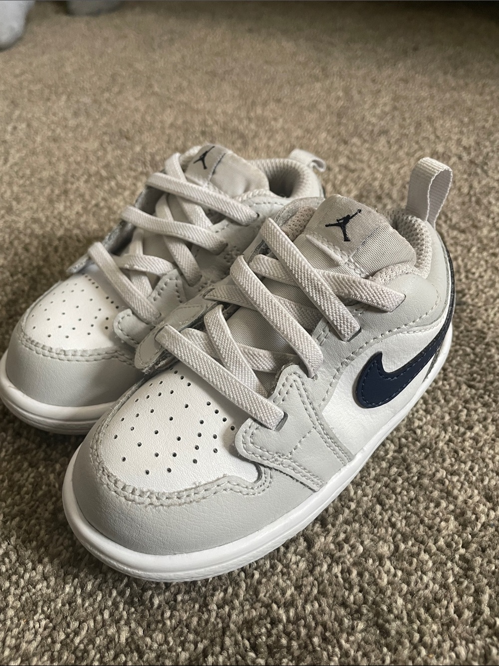 Air Jordan 1 Low ALT 'White Grey Midnight Navy'